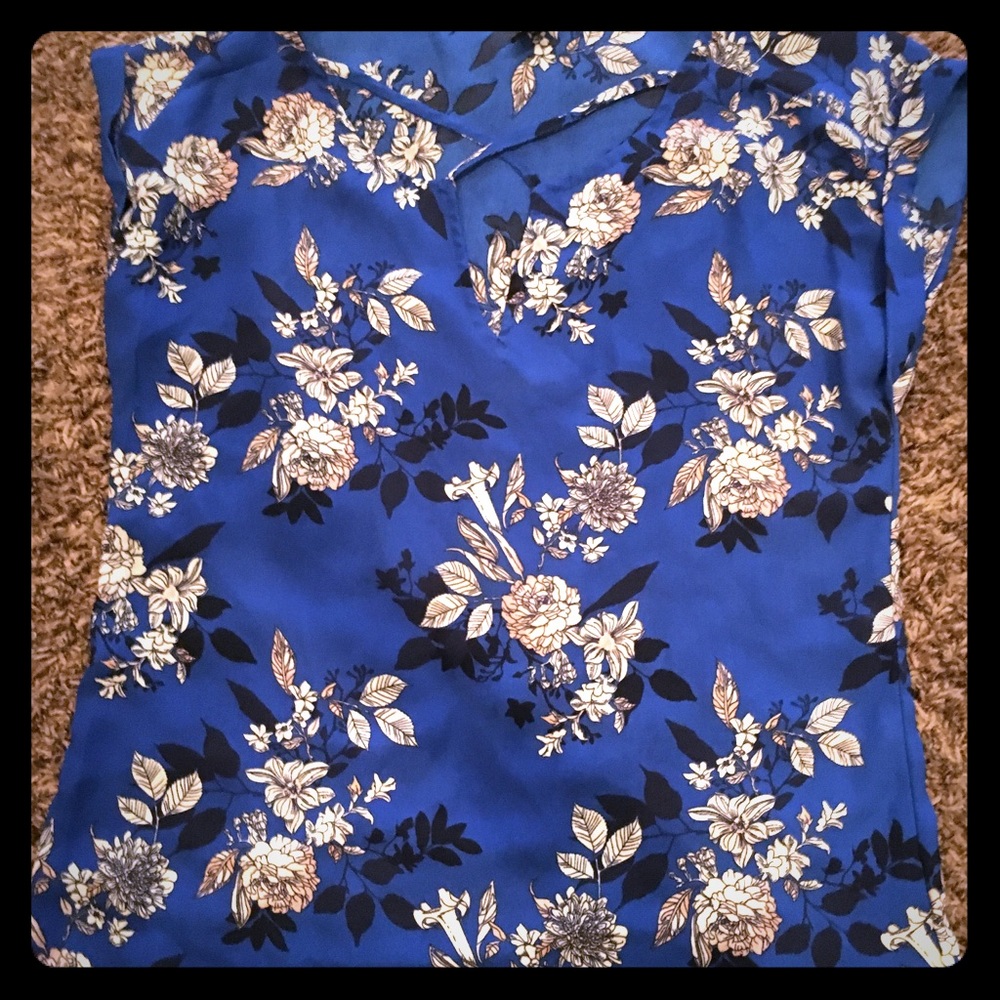 Cross crop top